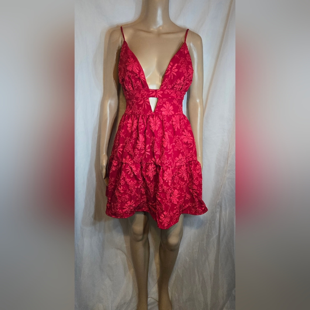 Chic Red Floral Mini Dress